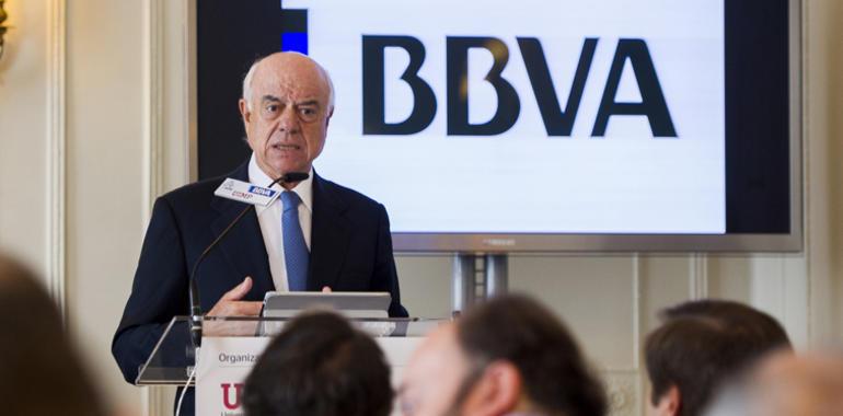 El presidente del BBVA afirma que “los populismos pasan facturas muy altas” 