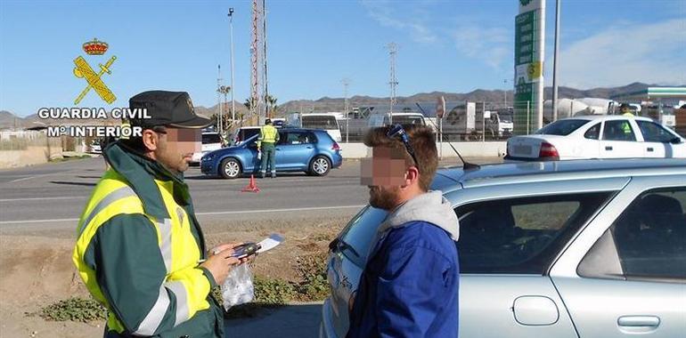 81 conductores sancionados en la campaña de control de alcoholemia en Asturias