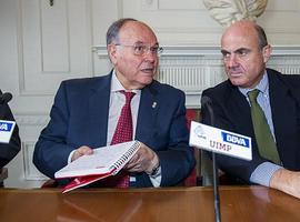 De Guindos asegura en la UIMP que la economía española crecerá hasta un 4% 