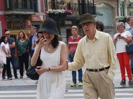 Woody Allen sorprendió a los ovetenses paseando por las calles del centro