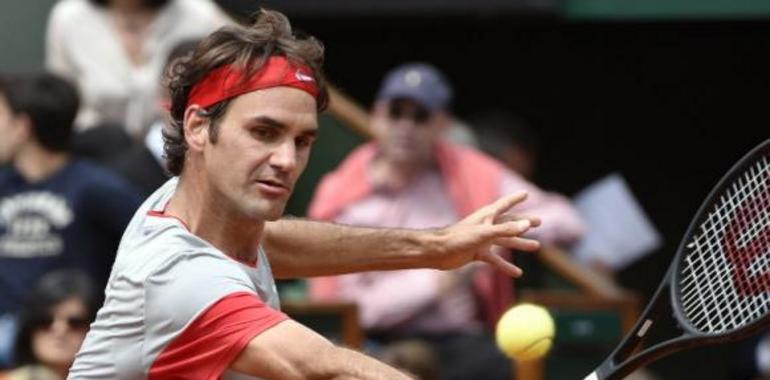 Federer buscará su octavo título en Wimbledon y Roberto Bautista queda eliminado