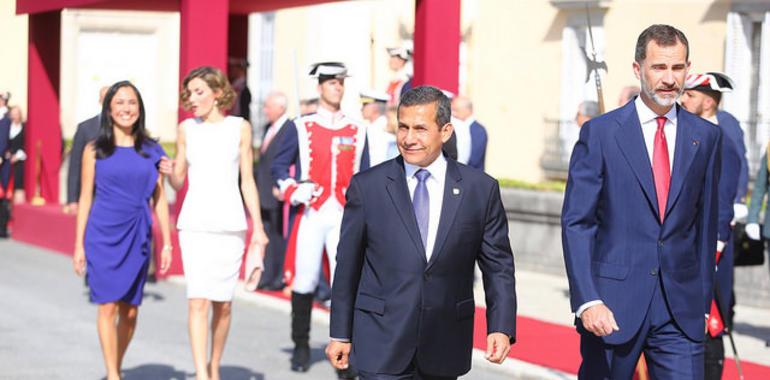 SM el Rey Felipe VI recibe al presidente Humala