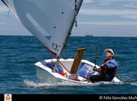 El RCAR celebró la tercera jornada del Trofeo de Verano de Vela Ligera 