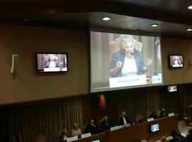 Carmena condena en el Vaticano la trata de seres humanos 