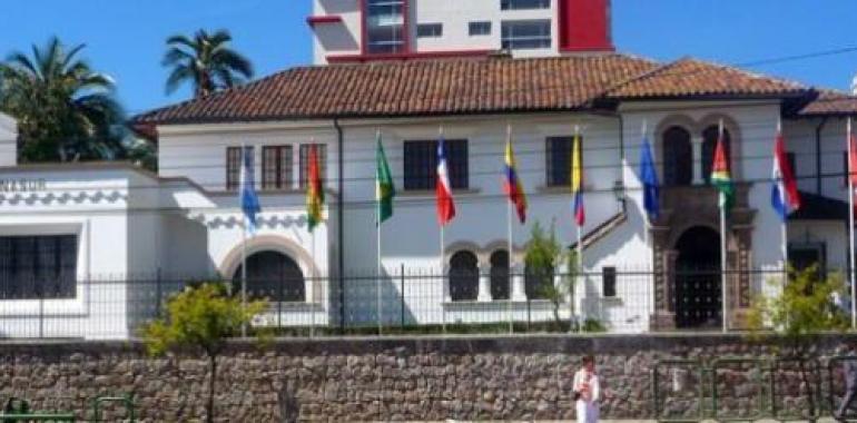 Inauguran en Quito Centro Cultural Carlos Fuentes del Fondo de Cultura Económica 