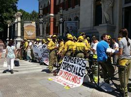 Los bomberos forestales asturianos inician una huelga indefinida