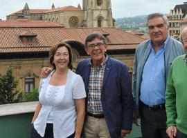  El presidente de la SOF elogia y apoya el trabajo de la Asociación Belenista de Oviedo