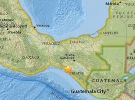 Fuerte sismo sacude Tonala, en Chiapas, México