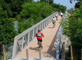 Avanza la vía ciclista entre la ría de Boo y el apeadero de FEVE (El Astillero)