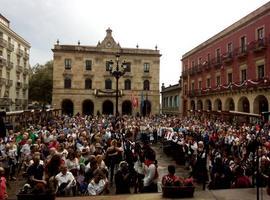 Espichona gratuita y Tonel de Oro para Luis Piñera abrochan la fiestona de la Sidra