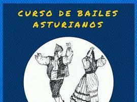 Taller de iniciación de bailes tradicionales asturianos en el Centro Asturiano de Málaga