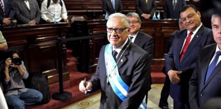 Alejandro Maldonado asume como nuevo presidente de Guatemala tras prisión de Otto Pérez Molina