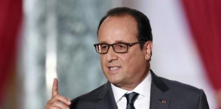 Hollande: France to prepare air strikes against IS in Syria