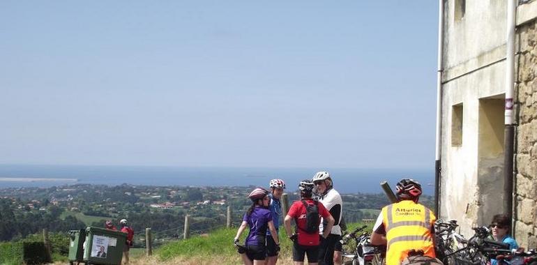 El domingo 20 de septiembre  al alto del Curviellu con Asturies ConBici