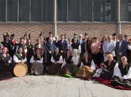 Otea recibe la Medalla de Oro del Centro Asturiano de Barcelona