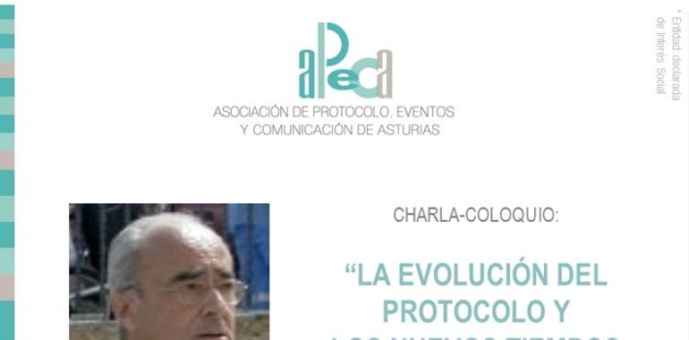 Charla de Enrique Fernández en el Ayuntamiento de Oviedo sobre Protocolo