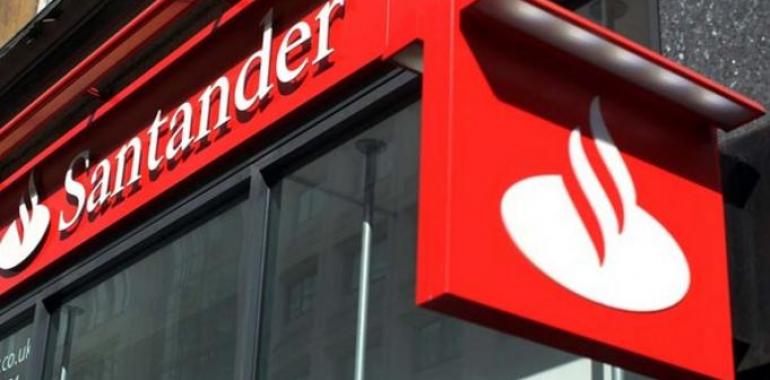 Condenan al Banco Santander a devolver el dinero invertido a unos gijoneses por la venta de valores