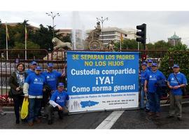  Padres de Familia Separados de Asturias apoyan en Madrid la concentración estatal