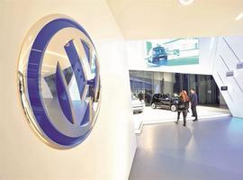 La dirección de Volkswagen garantiza a Soria que caltendrá les inversiones en España