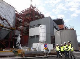 Blanco destaca el valor estratégico de la central térmica de Aboño para la economía asturiana