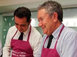 Conocidos asturianos cocinan en el Barceló solidarios frente al cáncer