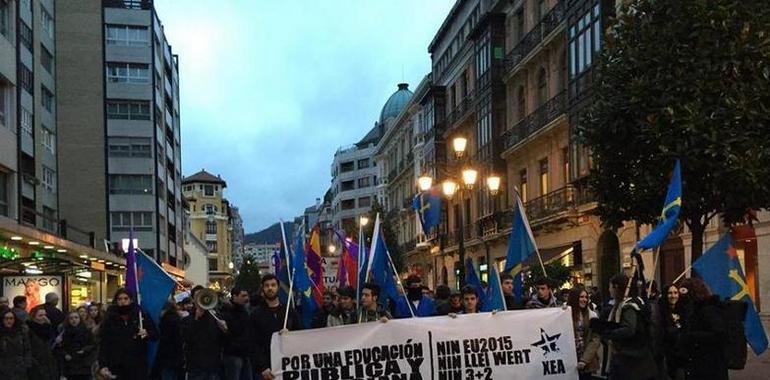 Los graves insultos de Alarcos a Asturias y su lengua siguen indignando