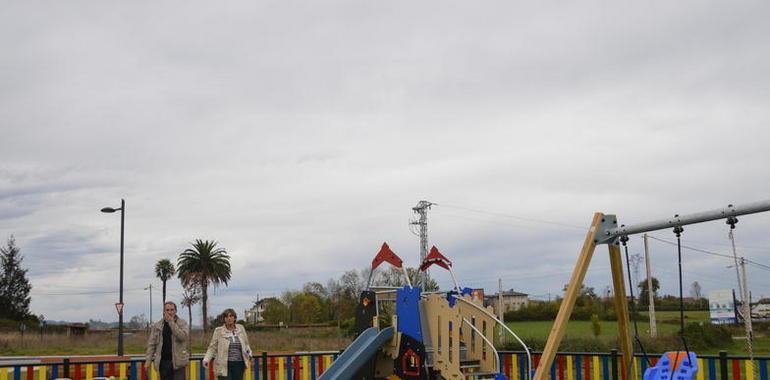 Los peques de Oviedo estrenan parques en La Corredoria y San Claudio 