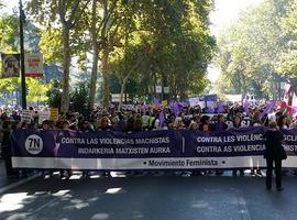 Miles de personas marchan en Madrid contra las violencias machistas