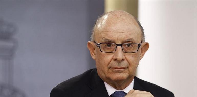 Montoro anuncia que tán investigándose los 1.300 millones de gastu asoleyaos en Cataluña