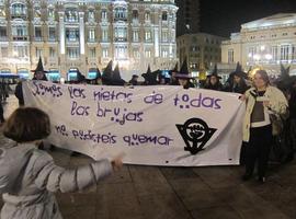 Aquelarre en el centro de Oviedo contra la violencia machista