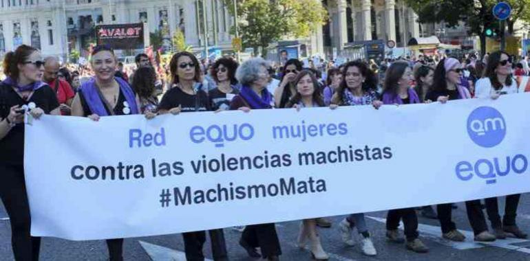 EQUO MUYERES denuncia las bases de la carrera contra el machismo, en Siero