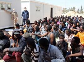 Curso para voluntarios para alfabetización de migrantes en la Universidad de Oviedo