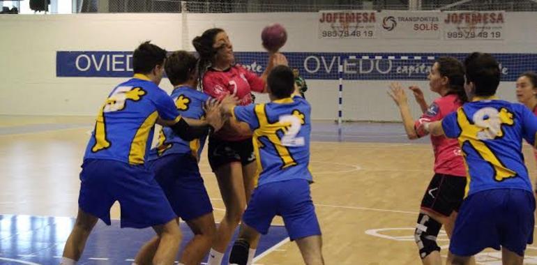 El Jofemesa Oviedo Balonmano peridó en el Florida Arena (19-35)