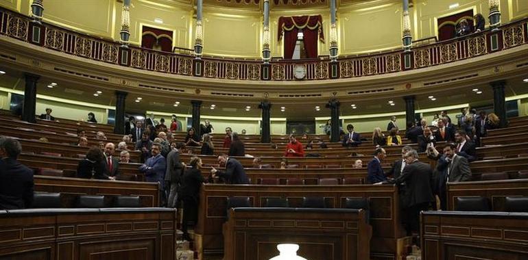 El frente contra la LOMCE supera la mayoría absoluta en el Congreso