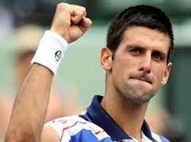 Éxitos de Djokovic y Federer abren el Abierto de Australia 