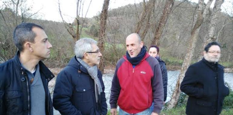 Llamazares reclama a la Confederación obras para evitar inundaciones en Brieves