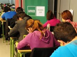 UNED Asturias inicia hoy, lunes, sus exámenes presenciales