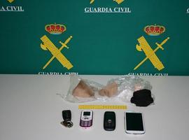 La Guardia Civil desarticula una red de tráfico de heroína entre Salamanca y Asturias