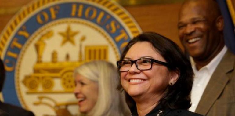 Martha Montalvo, primera latinoamericana jefa de la Policía de Houston  