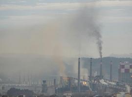 Ecologistas denuncian alarma ambiental por benceno en Avilés, pese al temporal