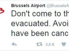 Evacuado el aeropuerto de Bruselas tras dos explosiones