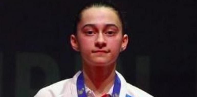 Sara Peñalver, del Oviedo Bádminton Club, medalla de plata en el Subcampeonato de Europa