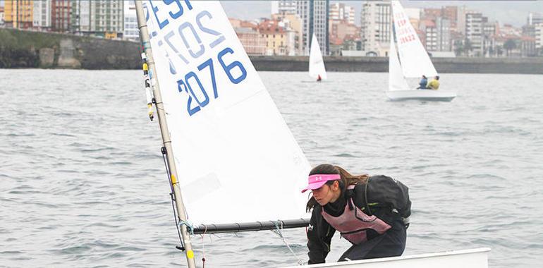 Buena jornada en la tercera prueba del Trofeo de Primavera de Vela Ligera