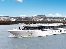 El Elbe Princesse, la última incorporación a la flota de CroisiEurope zarpa en Berlín