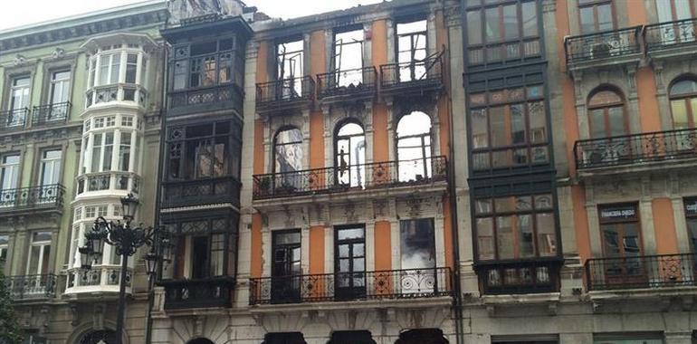 La calle Uría de Oviedo reabre mañana al tránsito peatonal 