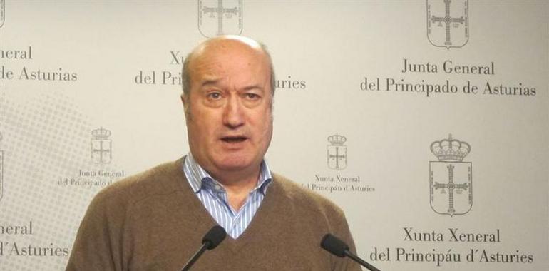 El PP defiende la venta del salmón de ríos asturianos para su oferta en restaurantes