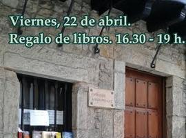 Regalo de libros en la Fundación Alvargonzález: viernes, 22 de abril