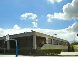 Alumnos de Infantil de los Jesuitas de Oviedo practican en clase los experimentos científicos 