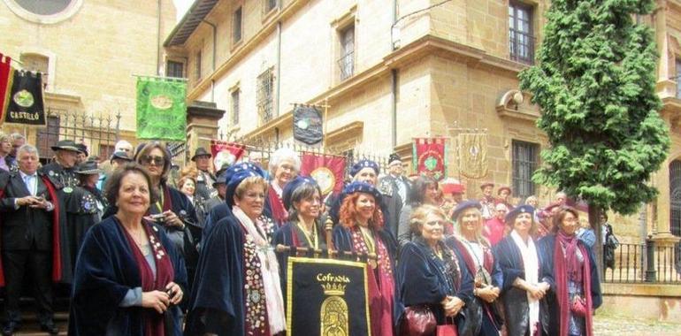 Mas de 30 cofradías nacionales y extranjeras en Oviedo para el Gran Capítulo de Doña Gontrodo