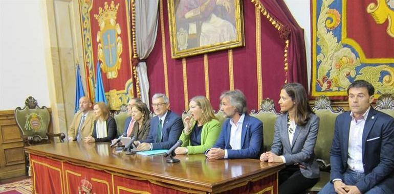 El rector electo de #Uniovi presenta a su equipo paritario